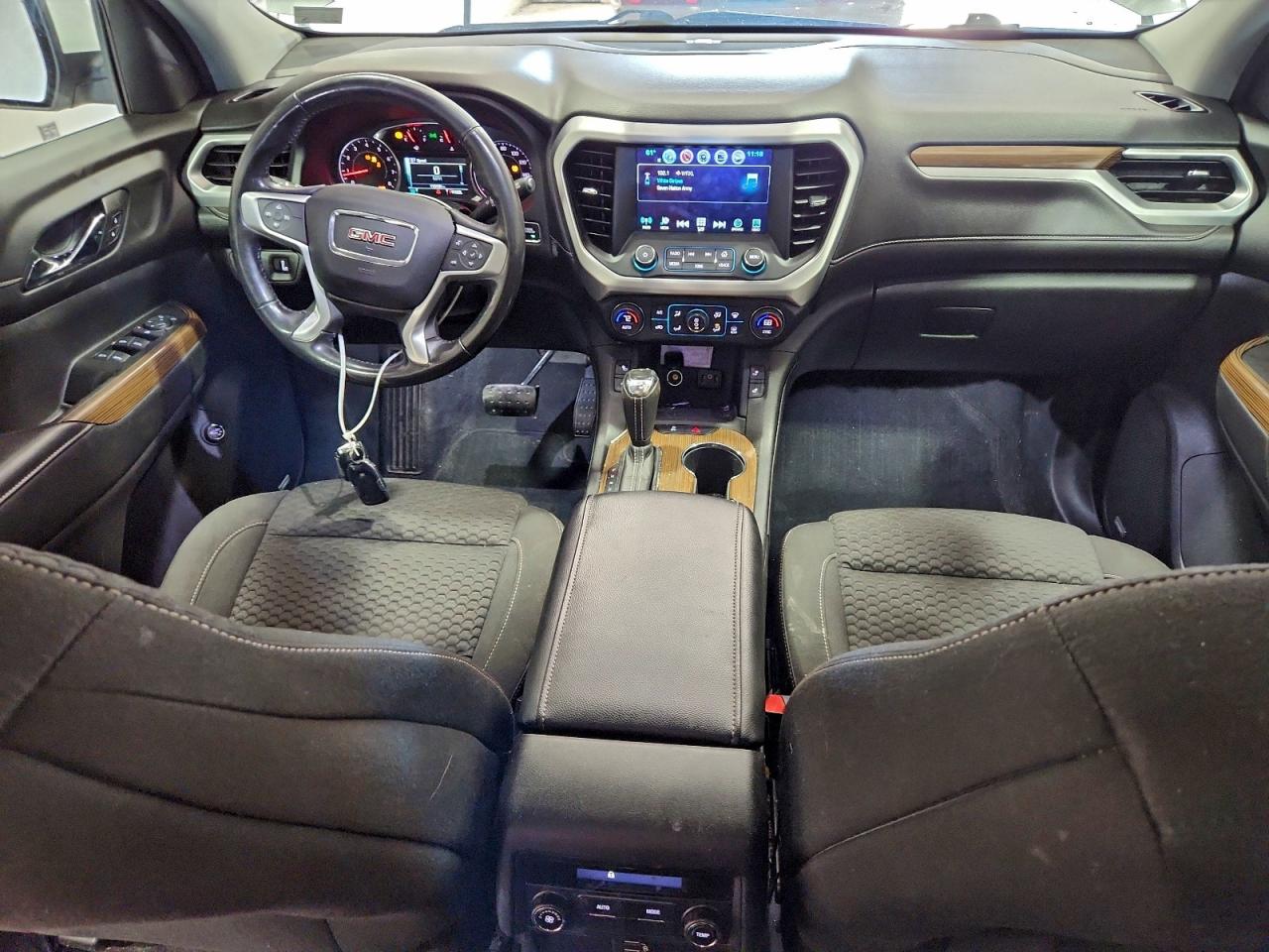 2019 GMC ACADIA SLE photo 8