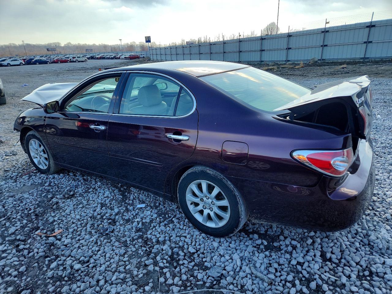 2003 LEXUS ES 300 photo 2