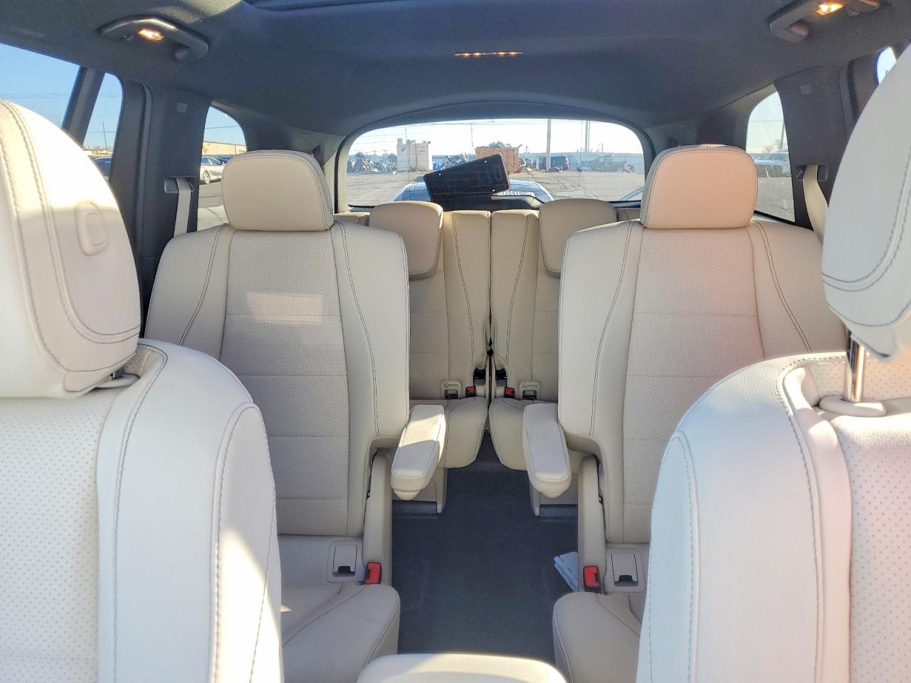 2024 MERCEDES-BENZ GLS 450 4MATIC photo 28