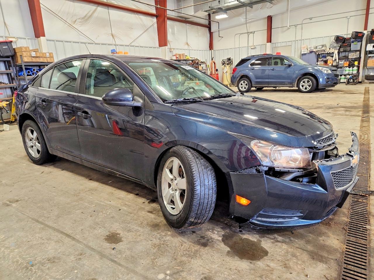 2014 CHEVROLET CRUZE LT photo 4