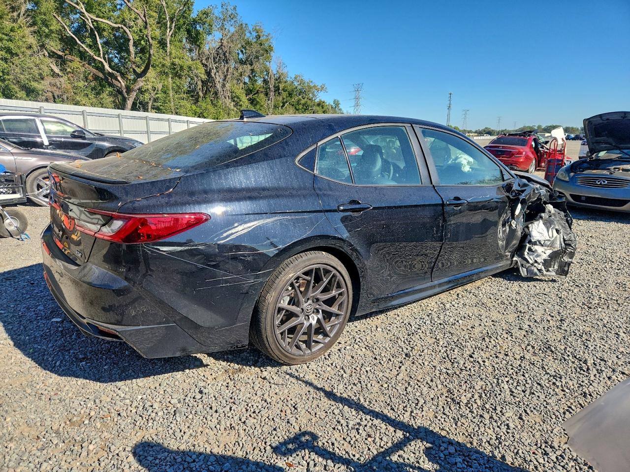 2025 TOYOTA CAMRY XSE photo 3