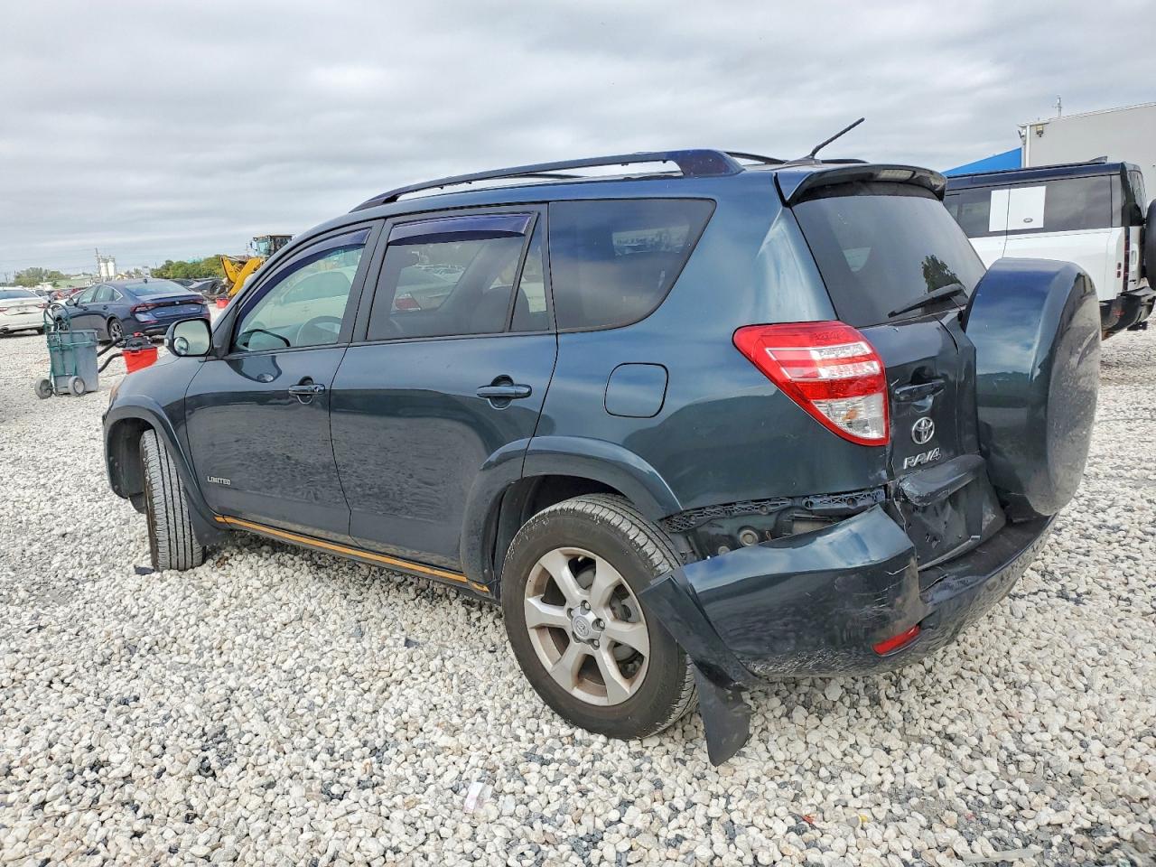 2009 TOYOTA RAV4 LIMITED photo 2