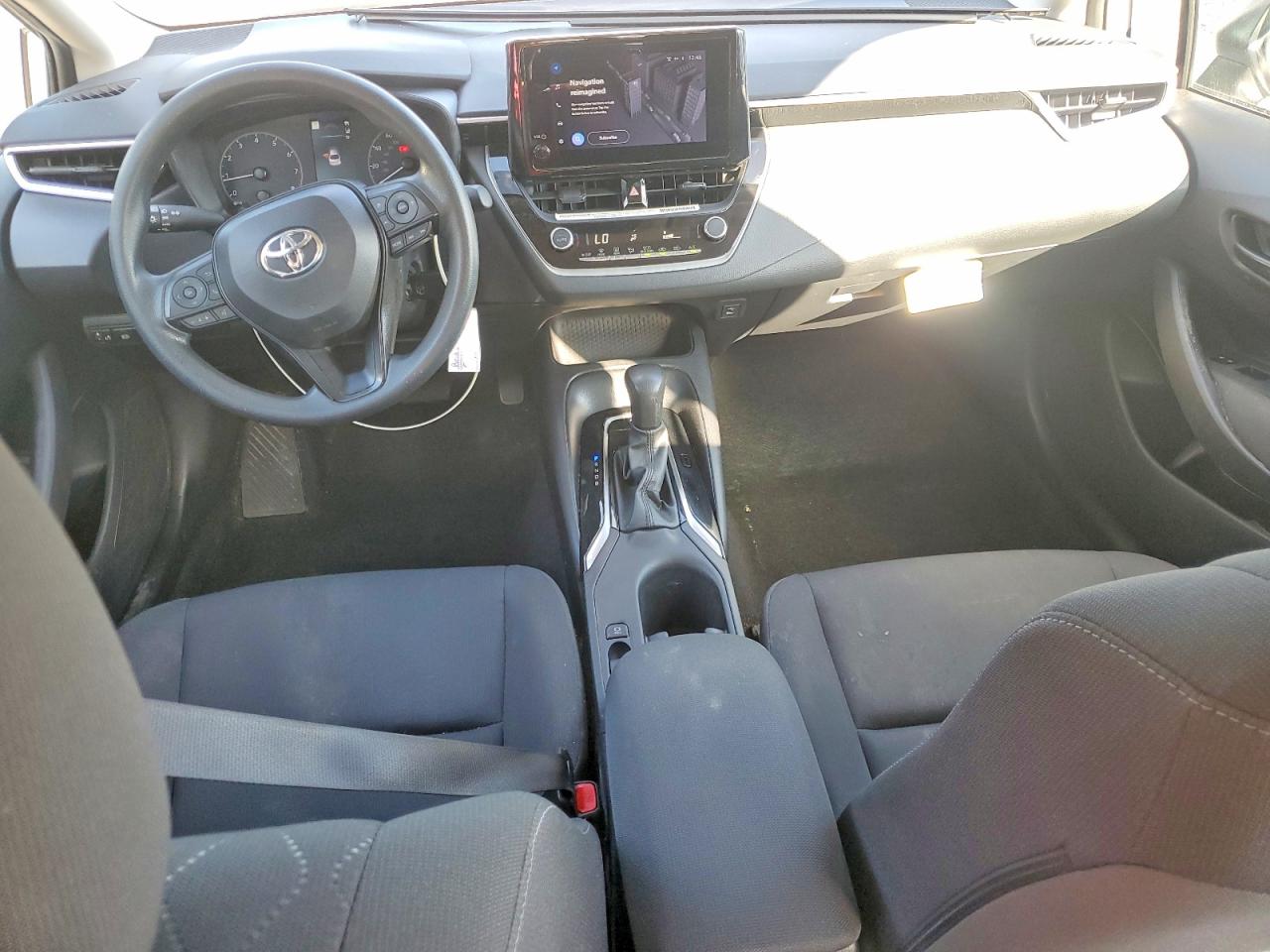 2024 TOYOTA COROLLA LE photo 8