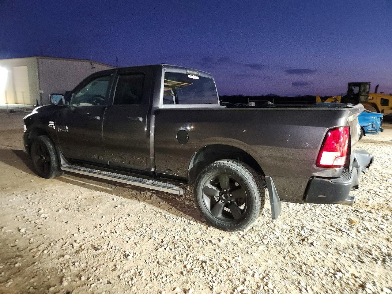 2015 RAM 1500 ST photo 2
