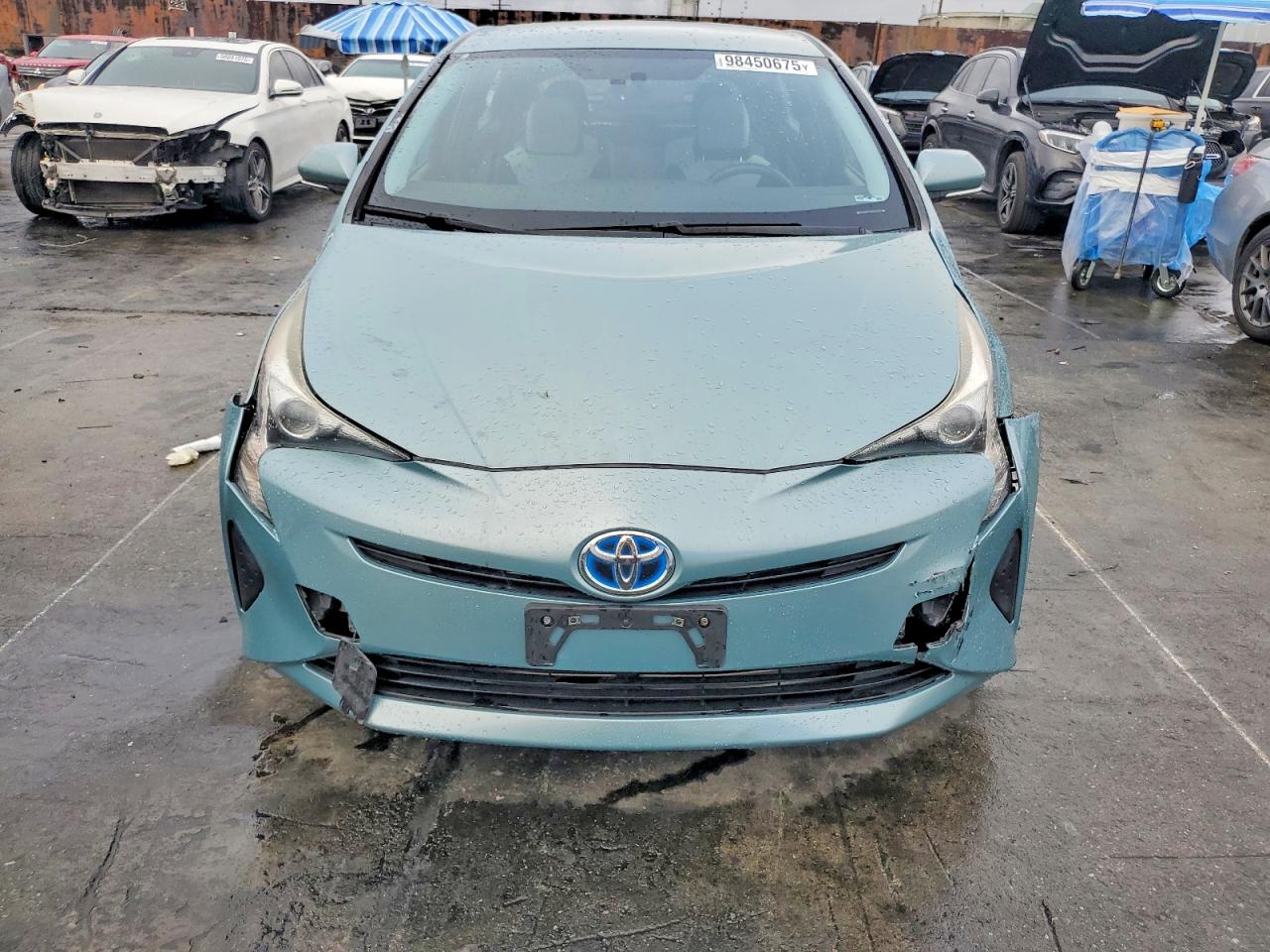 2016 TOYOTA PRIUS photo 5