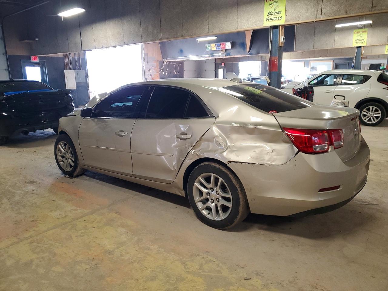 2014 CHEVROLET MALIBU 1LT photo 2