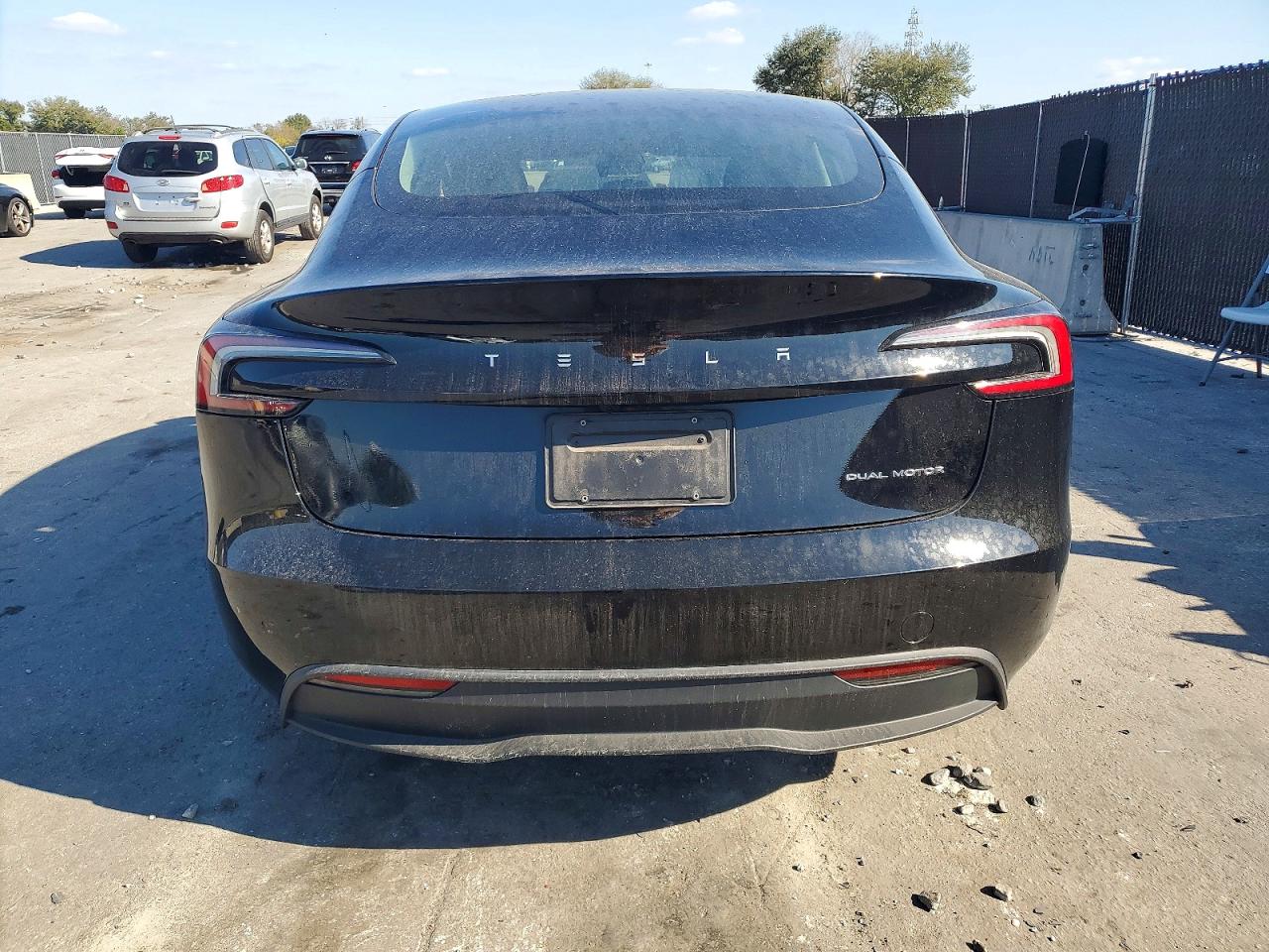 2024 TESLA MODEL 3 photo 16