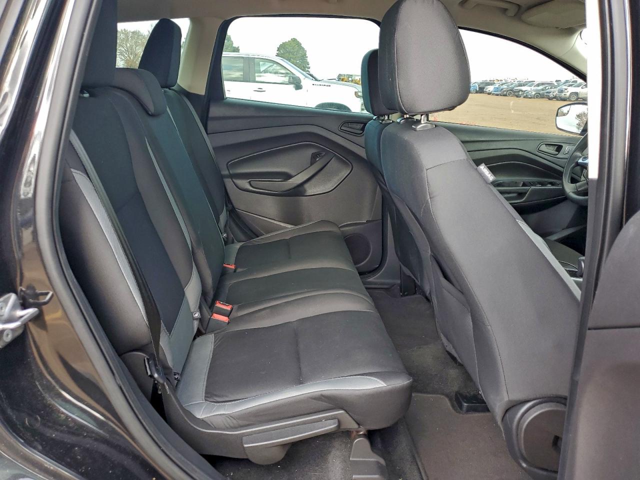 2015 FORD ESCAPE S photo 11