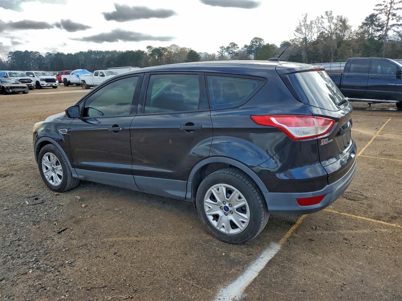 2015 FORD ESCAPE S photo 2