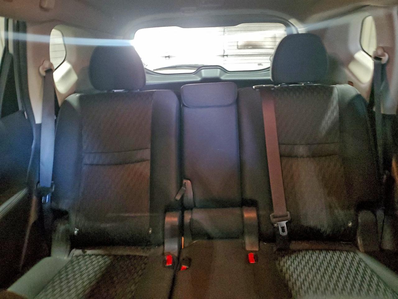 2019 NISSAN ROGUE S photo 10