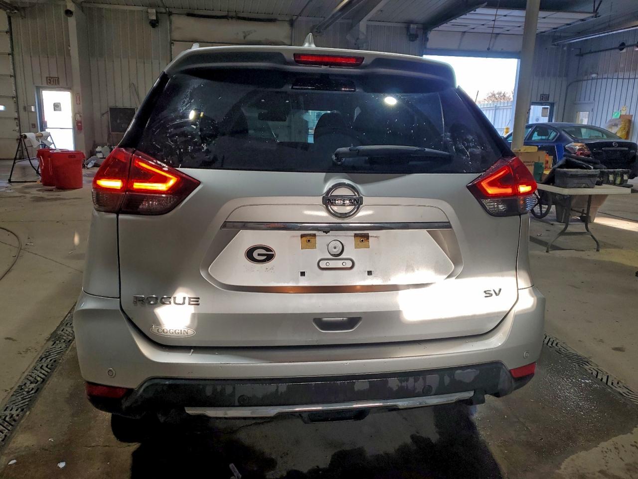 2019 NISSAN ROGUE S photo 6