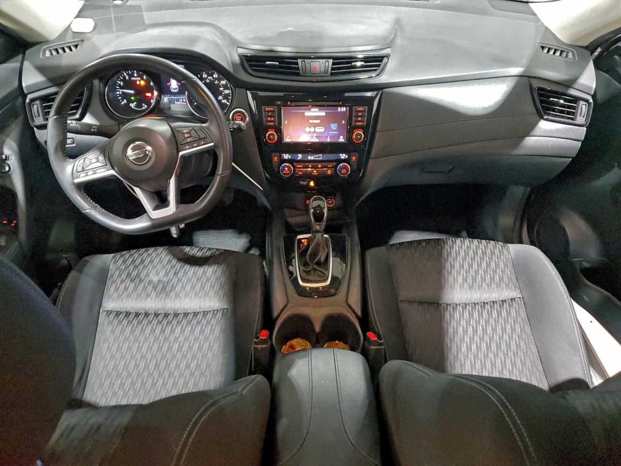 2019 NISSAN ROGUE S photo 8