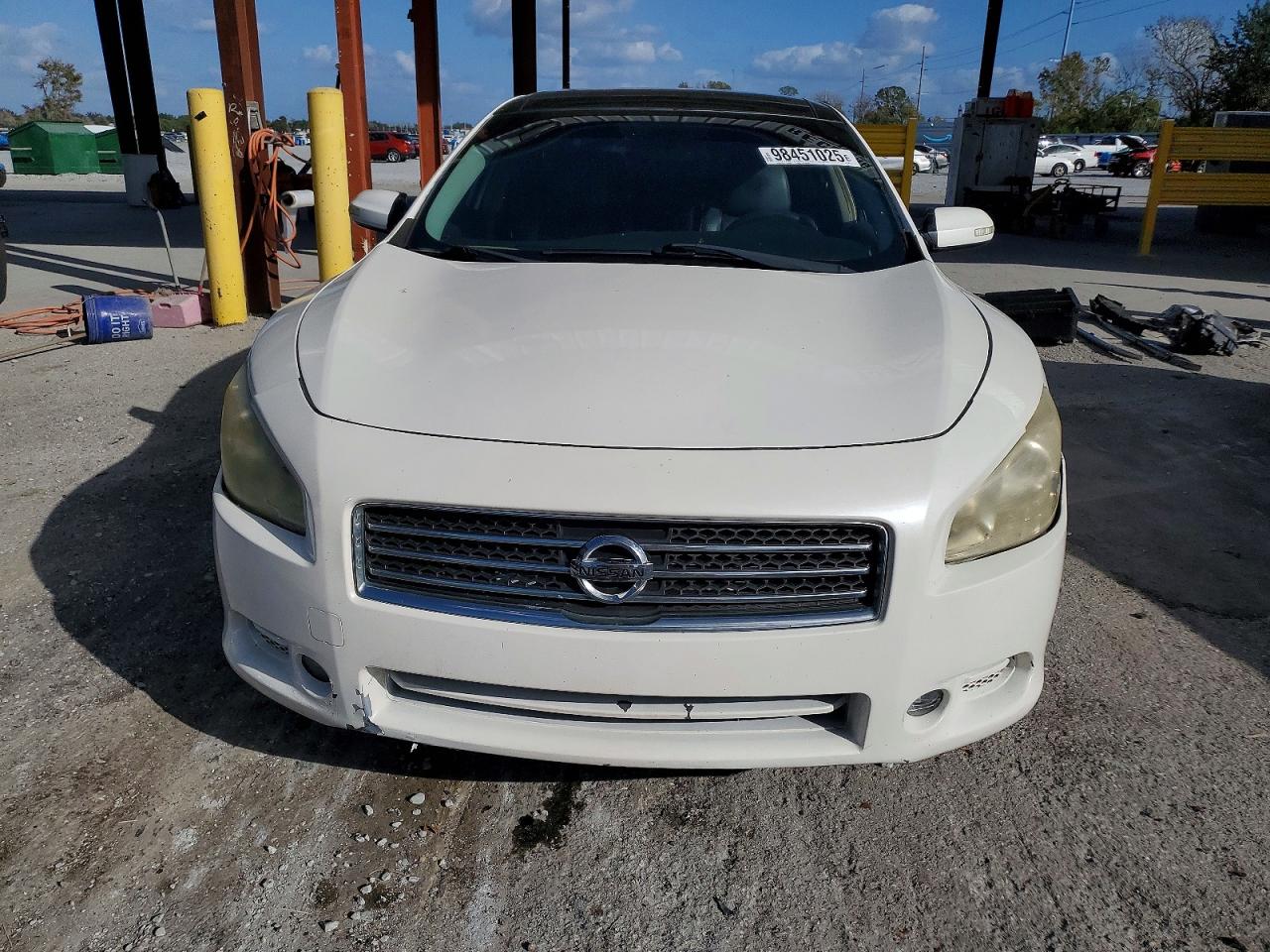 2011 NISSAN MAXIMA S photo 5