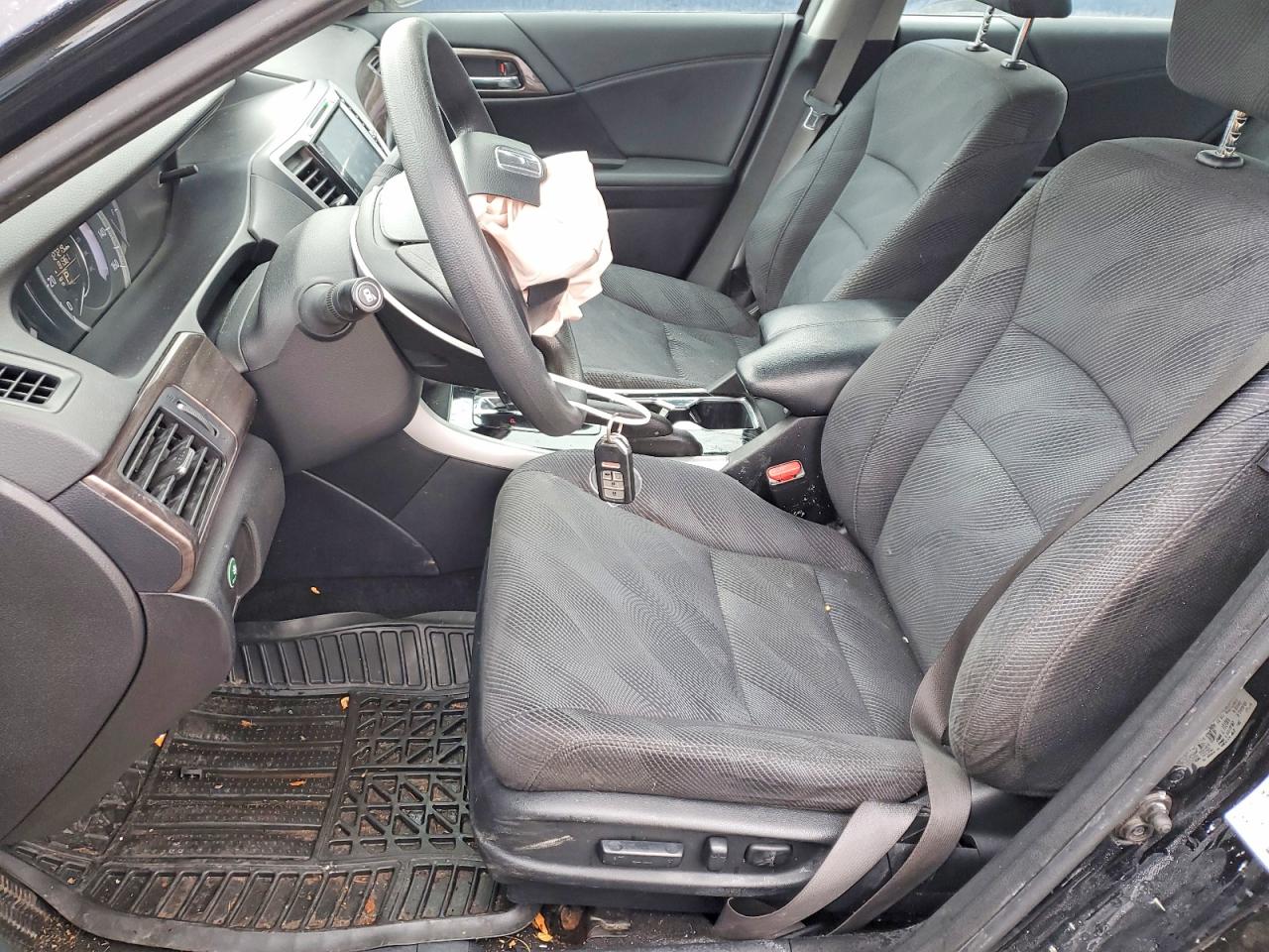 2017 HONDA ACCORD EX photo 7