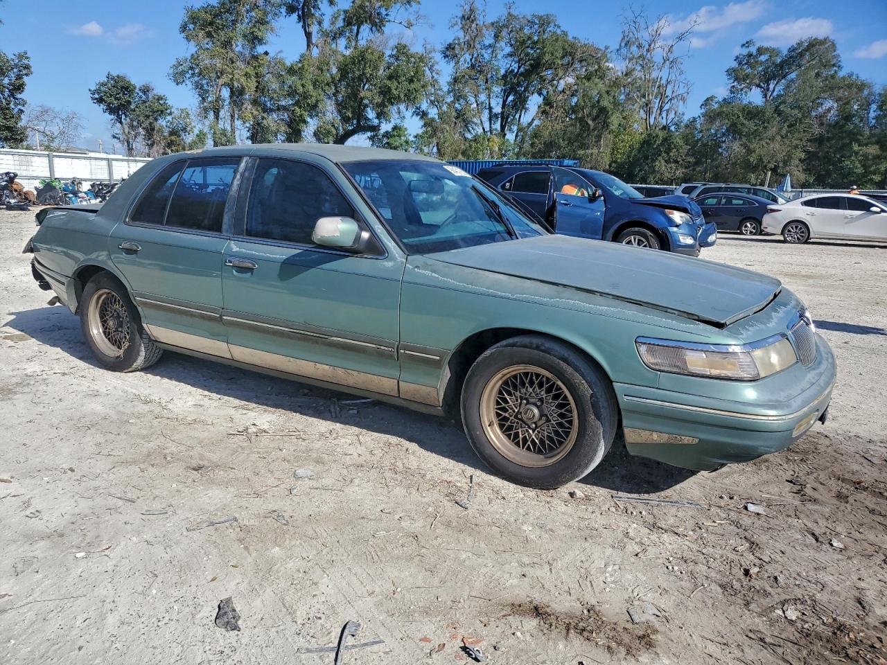 1997 MERCURY GRAND MARQUIS LS photo 10