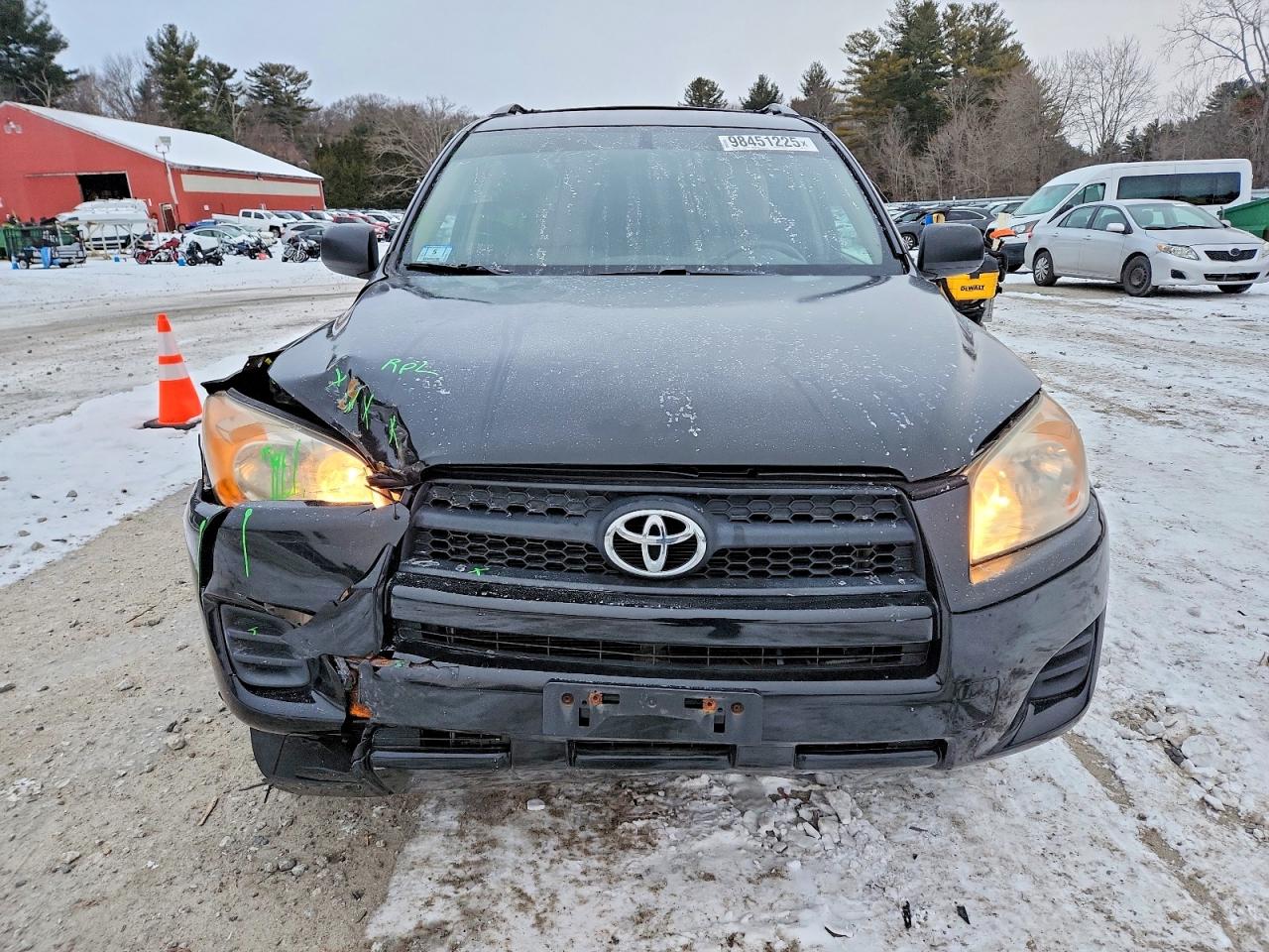 2011 TOYOTA RAV4 photo 5