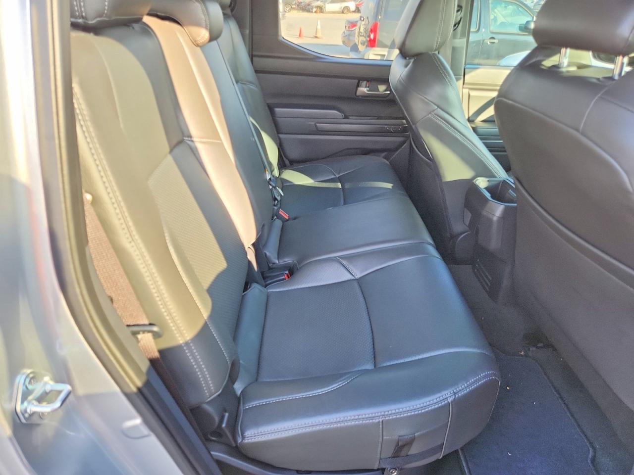 2024 TOYOTA TACOMA DOUBLE CAB photo 10