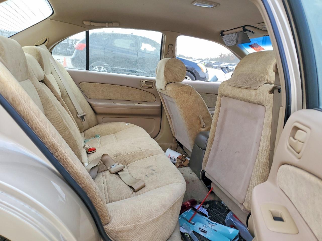 1998 NISSAN MAXIMA GLE photo 10