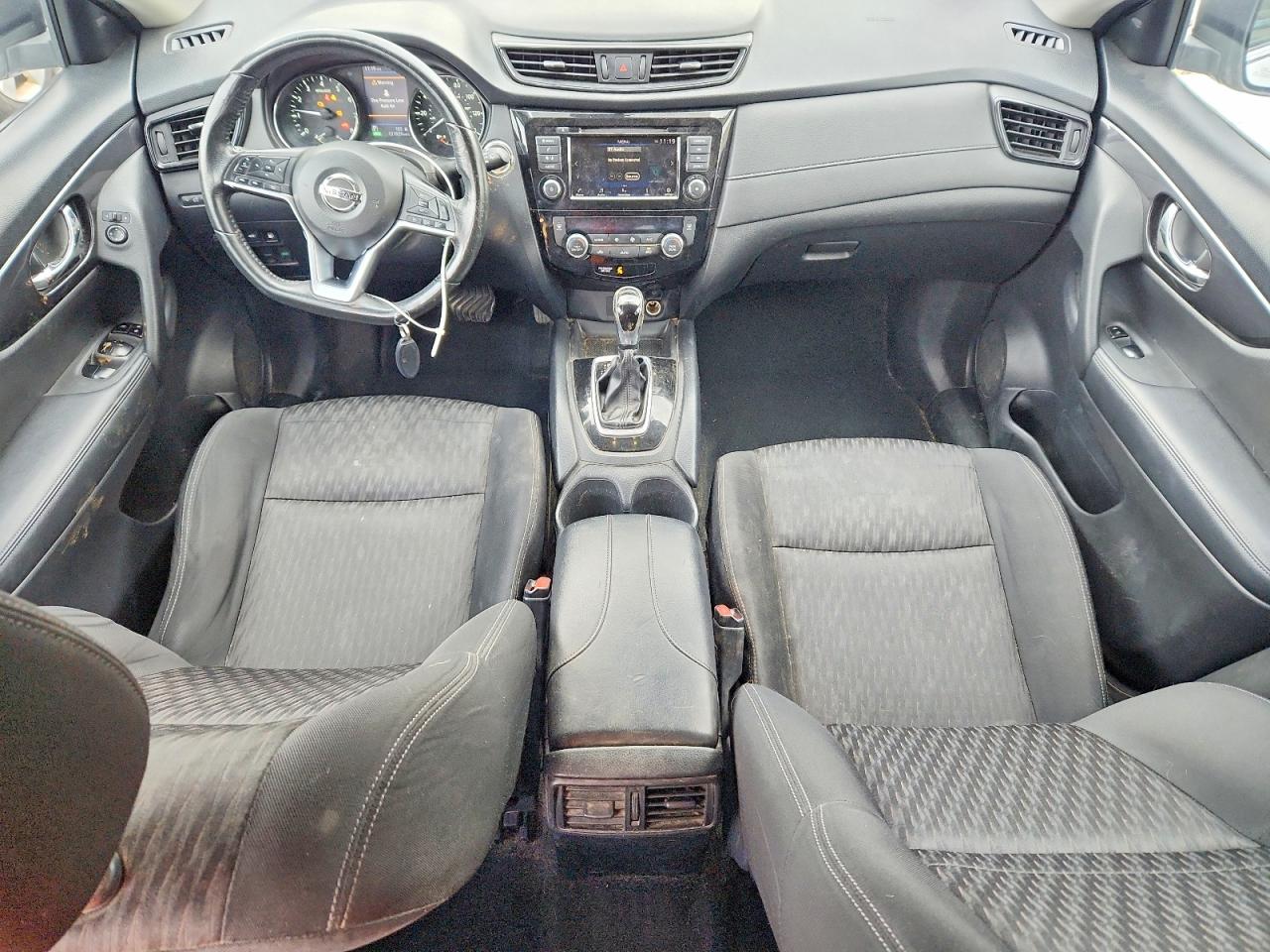 2018 NISSAN ROGUE S photo 8