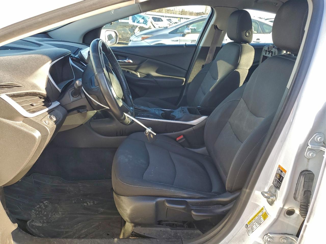 2017 CHEVROLET VOLT LT photo 7