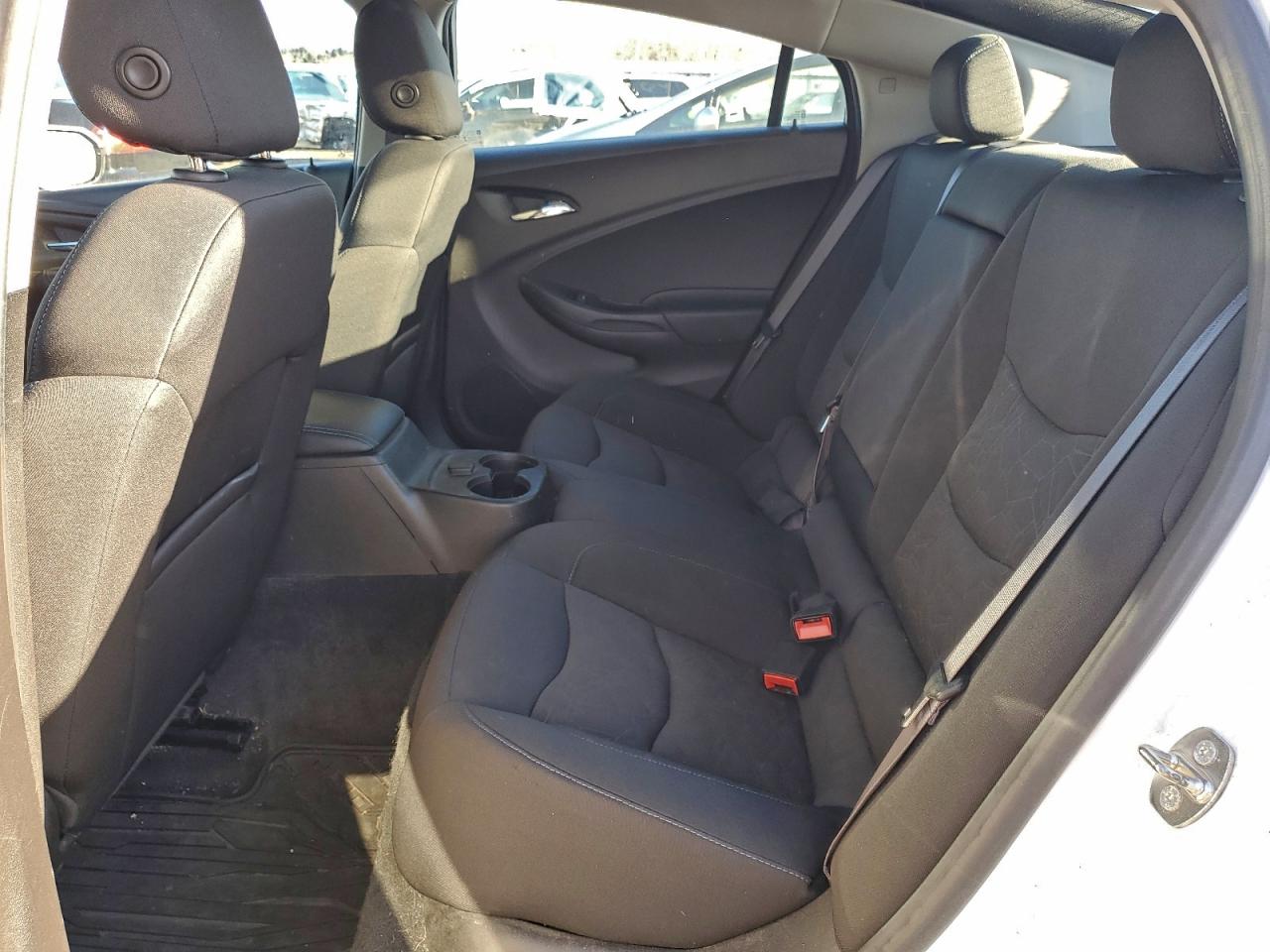 2017 CHEVROLET VOLT LT photo 10