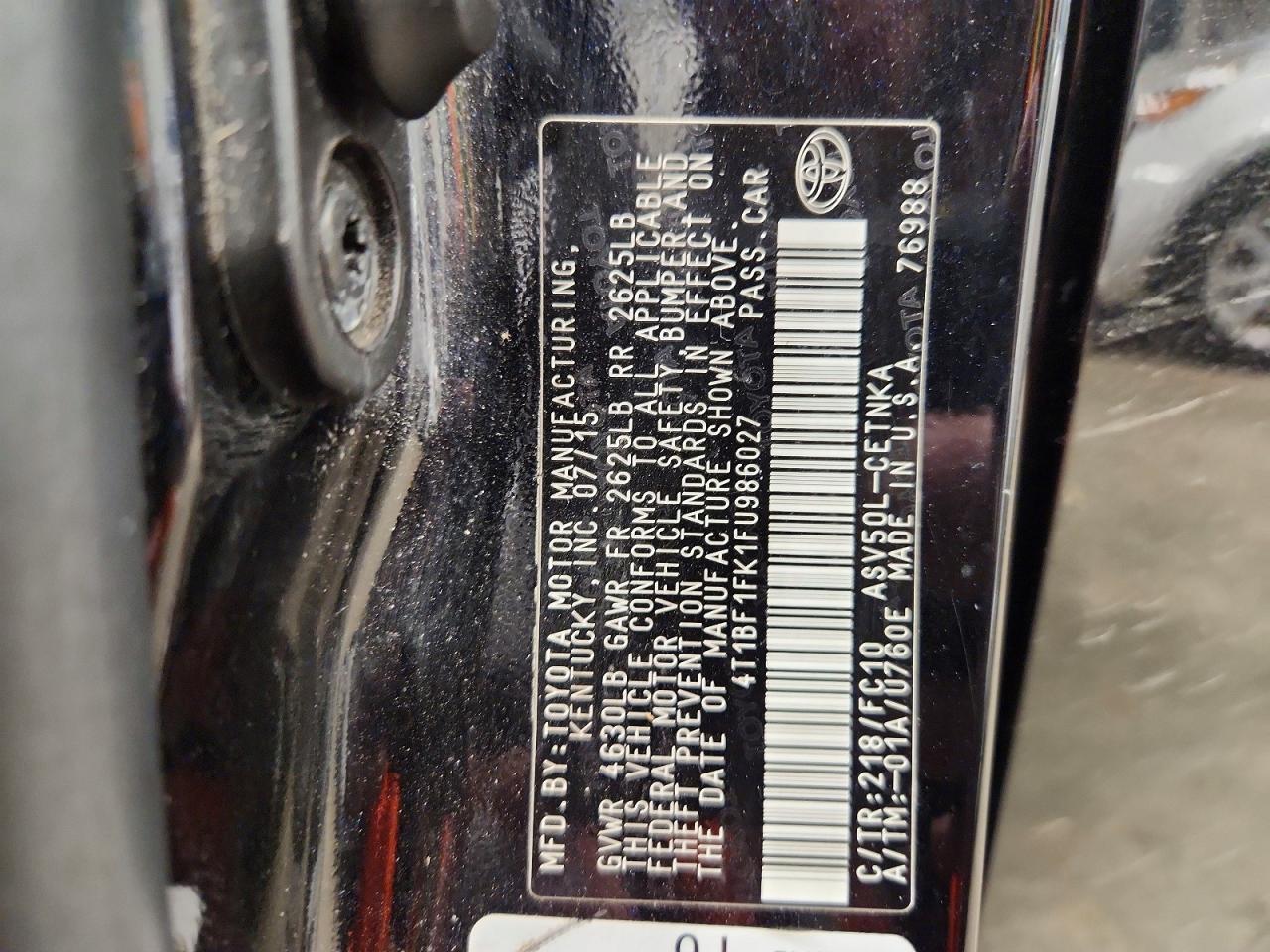 2015 TOYOTA CAMRY LE photo 13