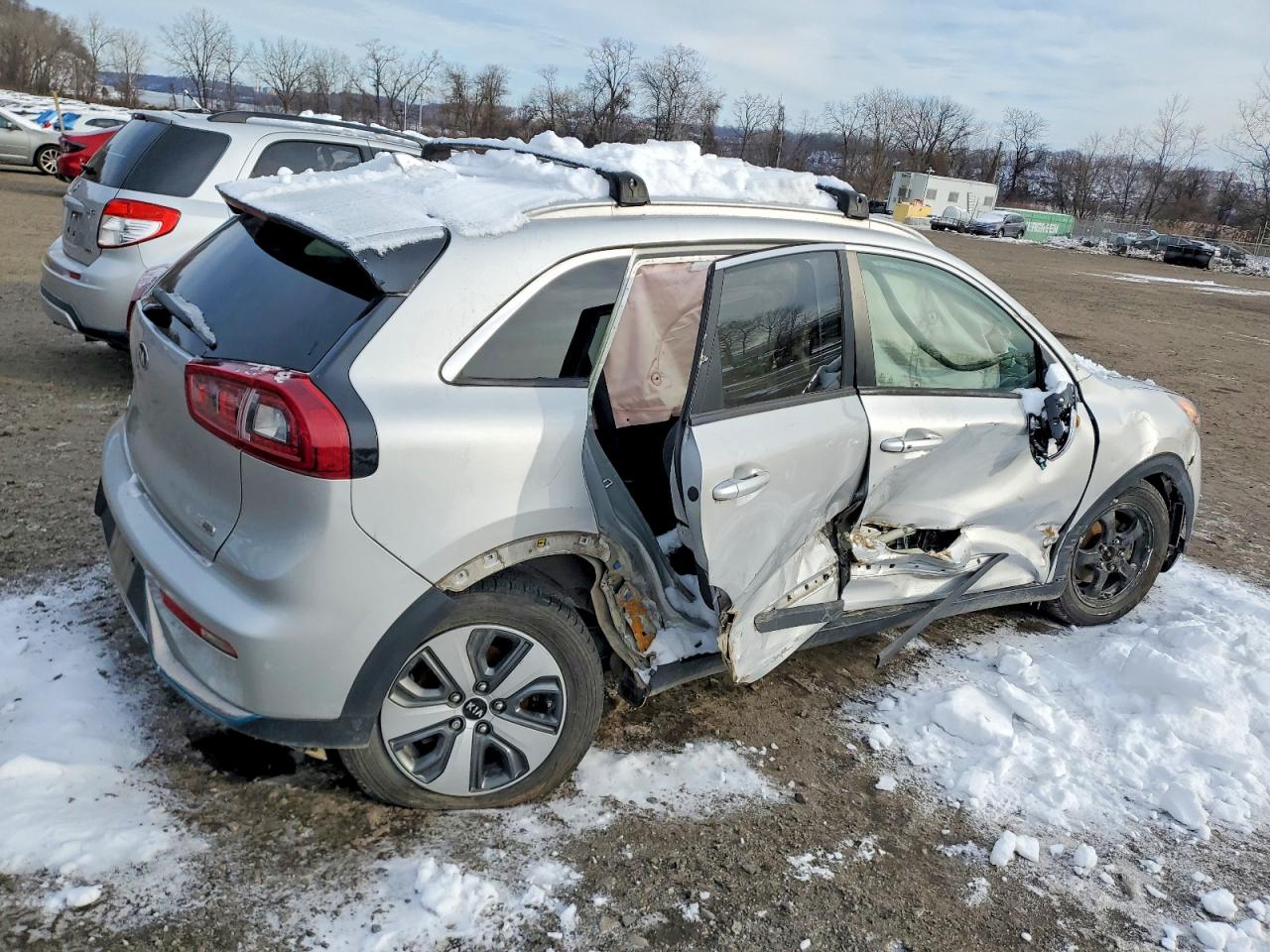 2019 KIA NIRO EX photo 3