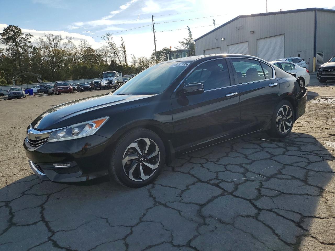 2017 HONDA ACCORD