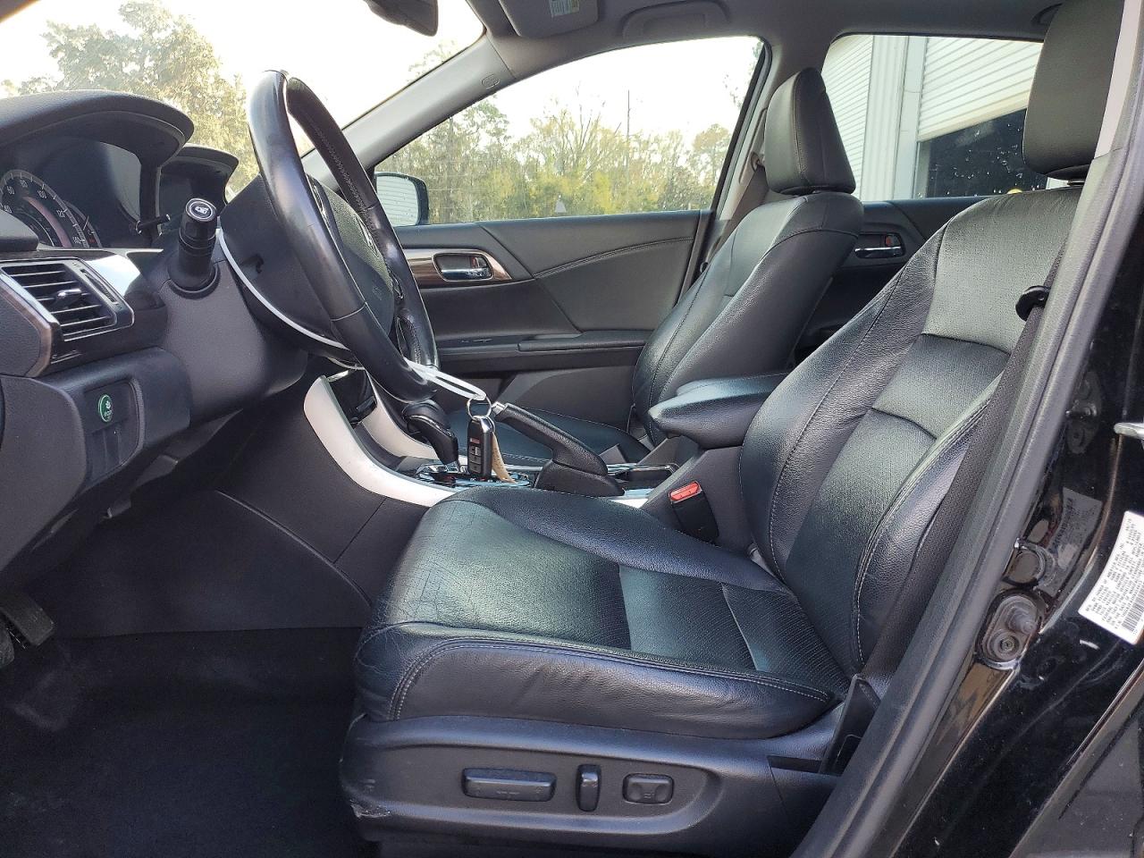 2017 HONDA ACCORD EXL photo 7
