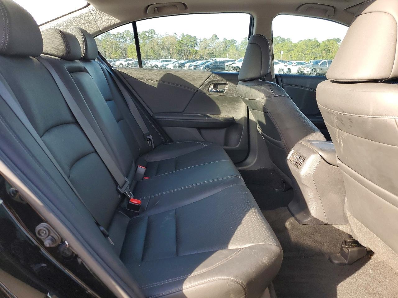 2017 HONDA ACCORD EXL photo 10