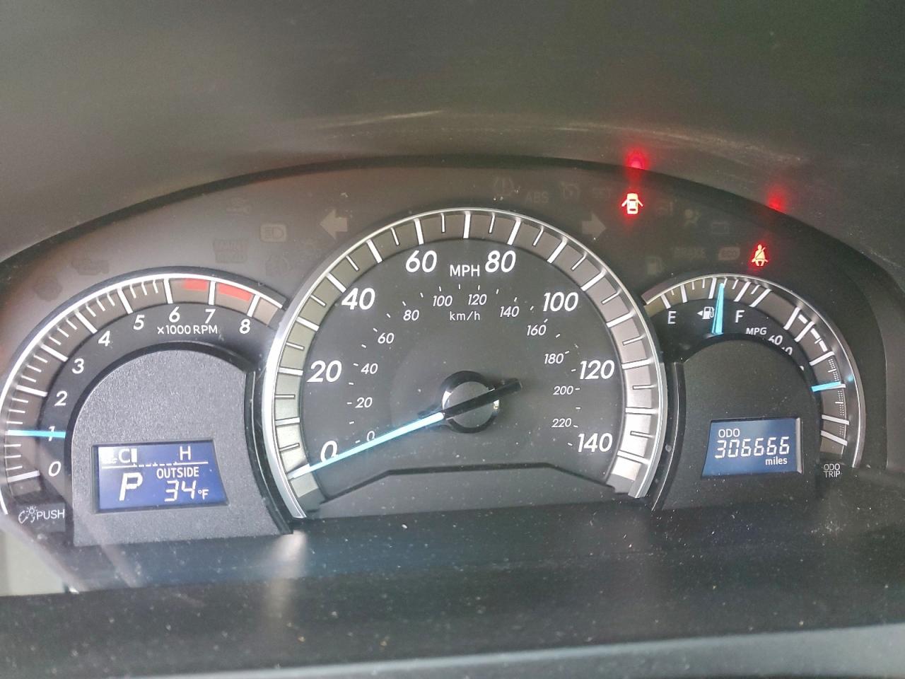 2012 TOYOTA CAMRY BASE photo 17