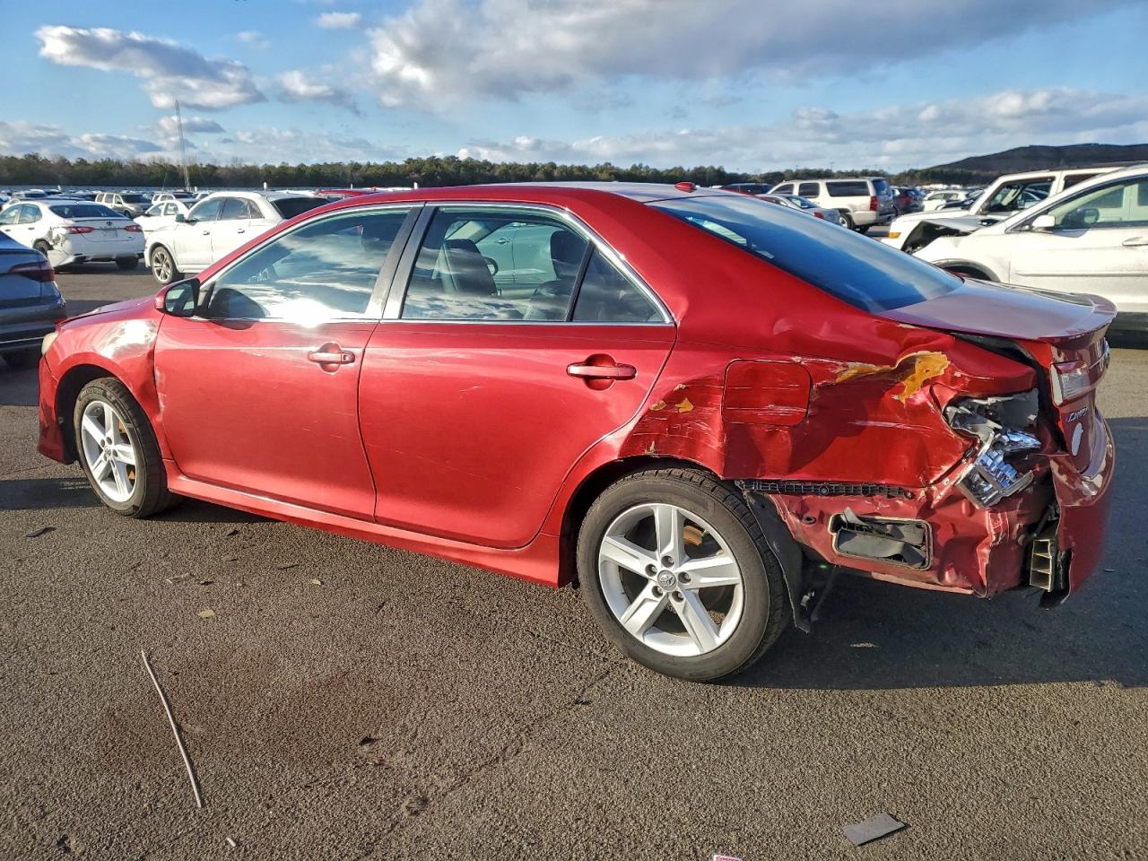 2012 TOYOTA CAMRY BASE photo 3