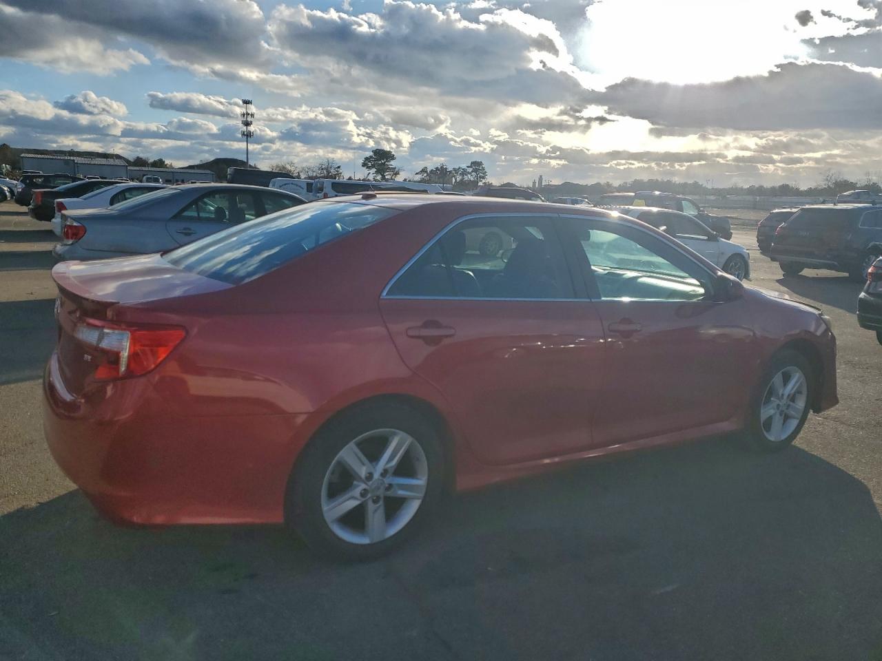 2012 TOYOTA CAMRY BASE photo 5