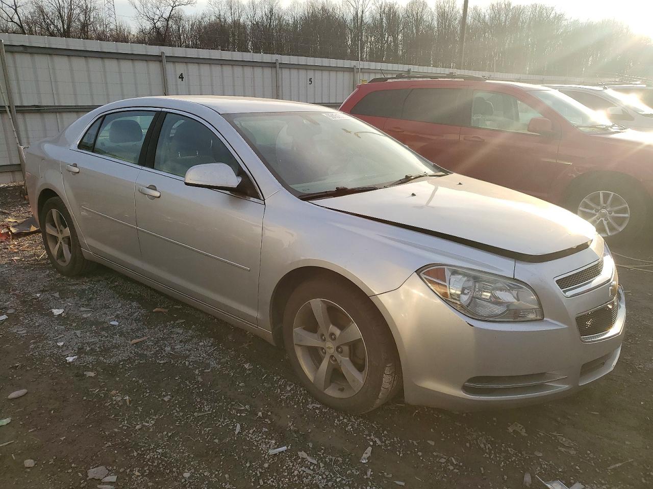 2011 CHEVROLET MALIBU 1LT photo 4