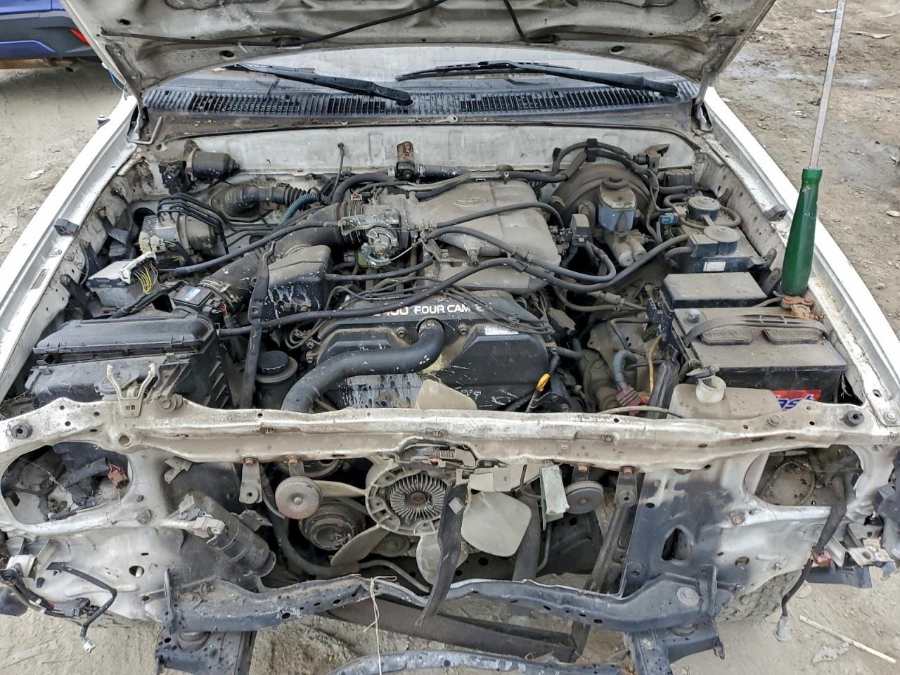 1998 TOYOTA 4RUNNER SR5 photo 12