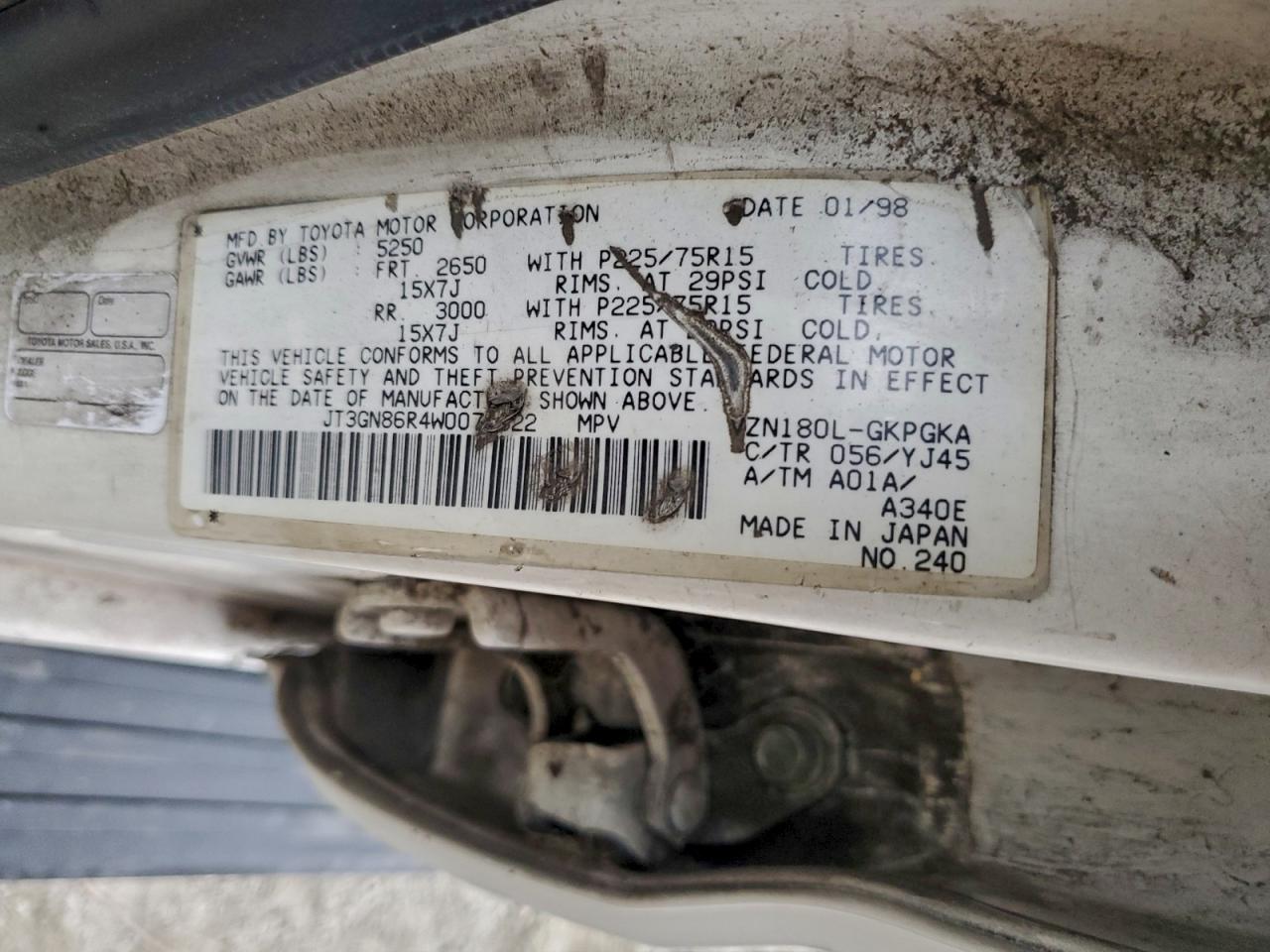 1998 TOYOTA 4RUNNER SR5 photo 13