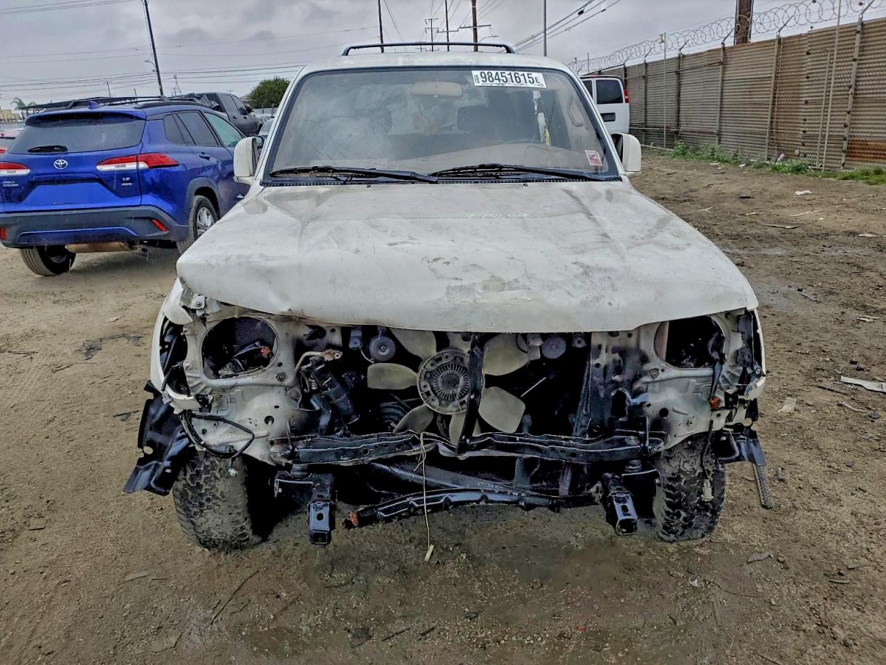 1998 TOYOTA 4RUNNER SR5 photo 5
