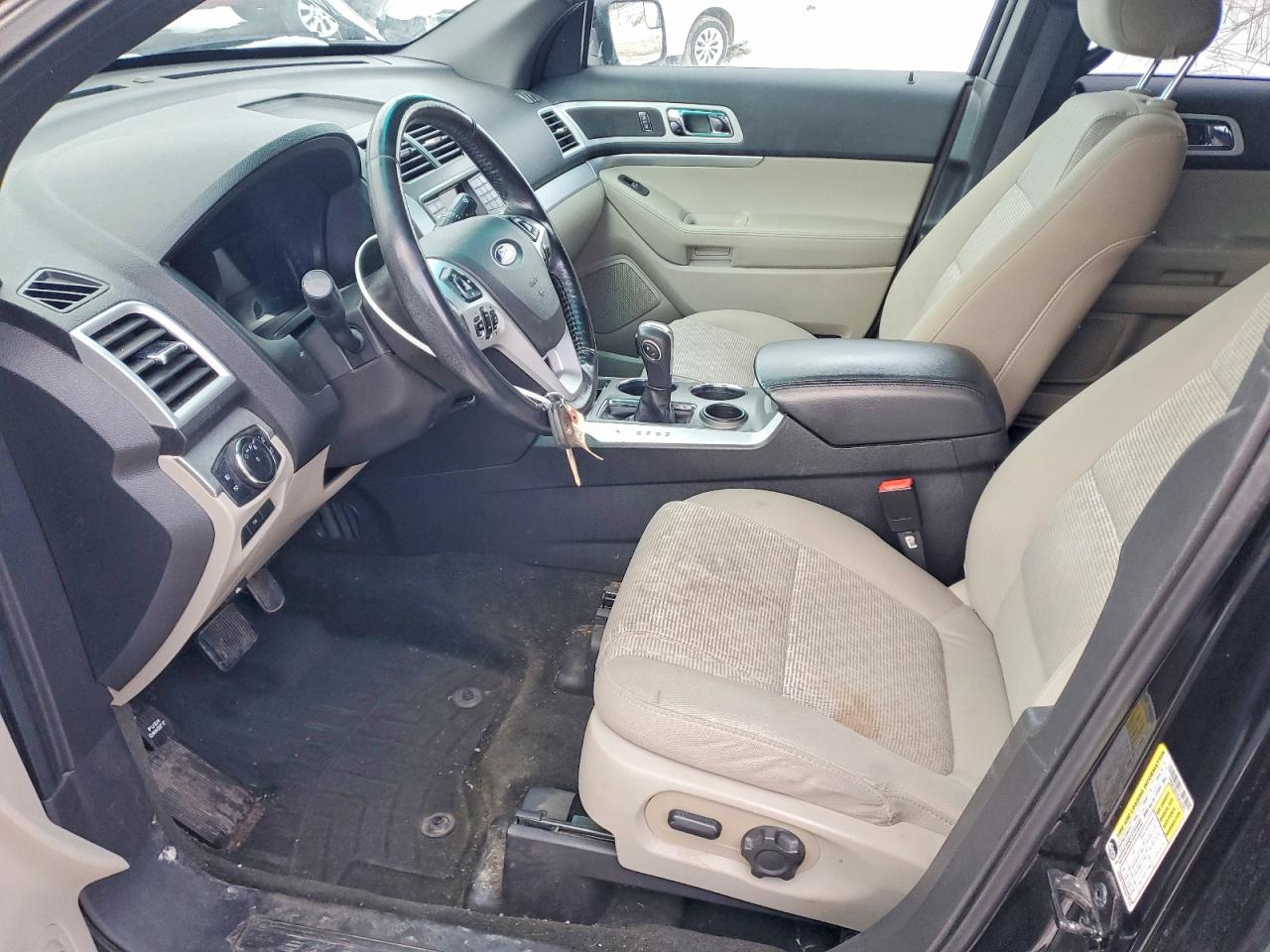 2014 FORD EXPLORER XLT photo 7