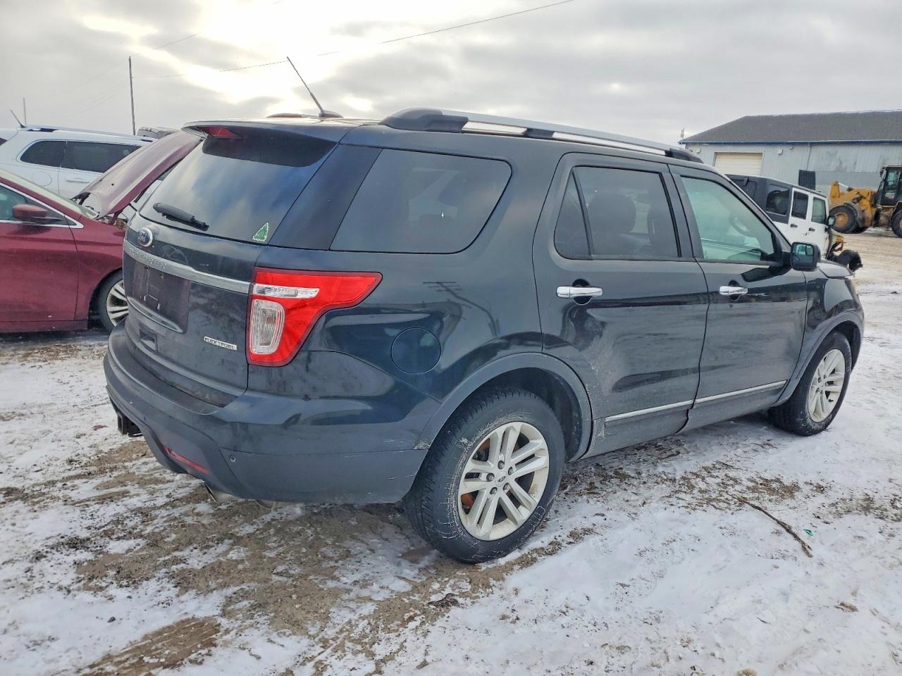 2014 FORD EXPLORER XLT photo 3
