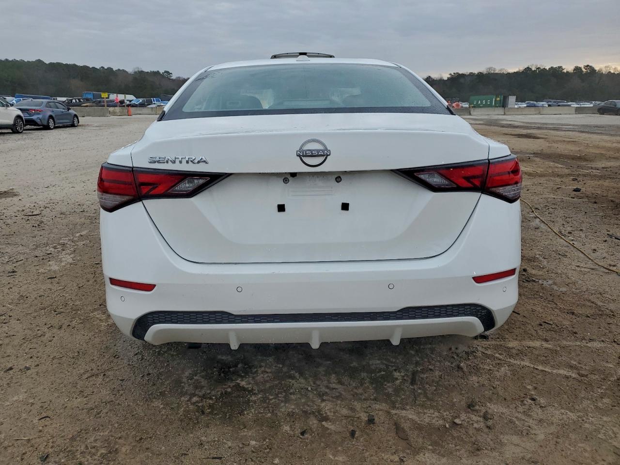 2025 NISSAN SENTRA SV photo 6