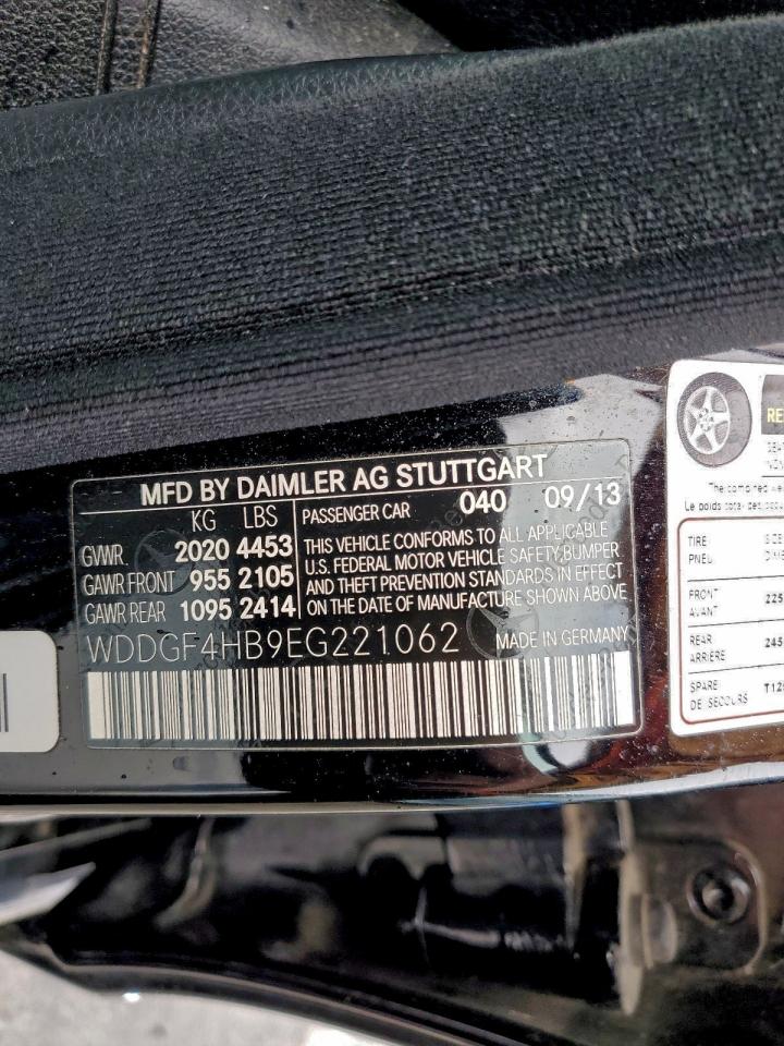 2014 MERCEDES-BENZ C 250 photo 34