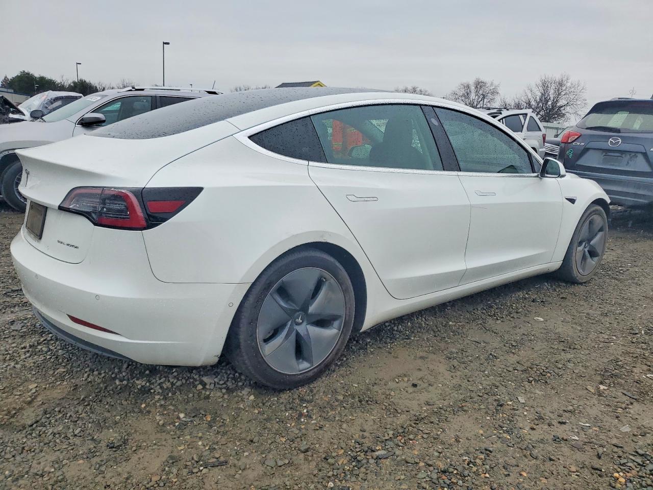 2020 TESLA MODEL 3 photo 5
