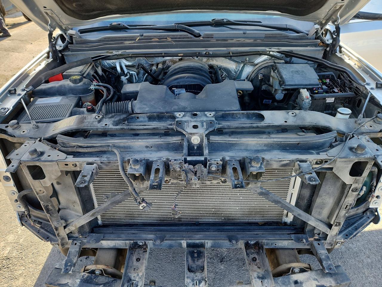 2018 CHEVROLET SUBURBAN K1500 LT photo 23