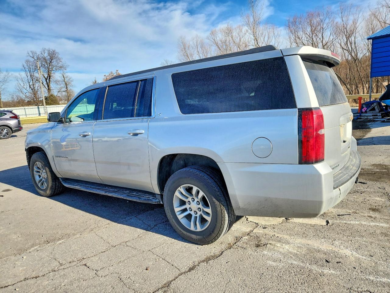 2018 CHEVROLET SUBURBAN K1500 LT photo 3