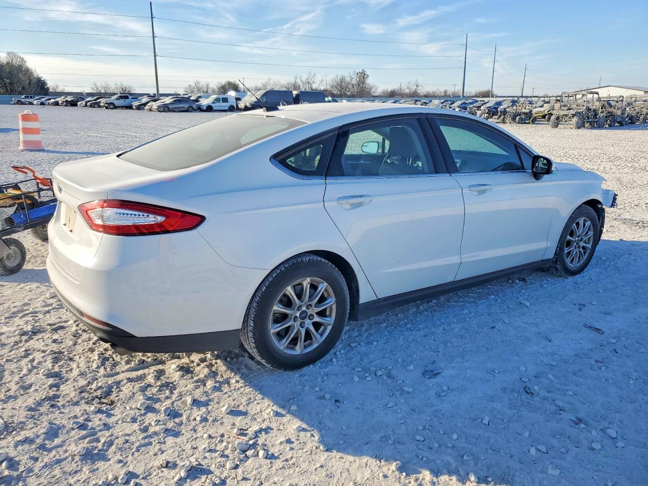 2016 FORD FUSION S photo 7