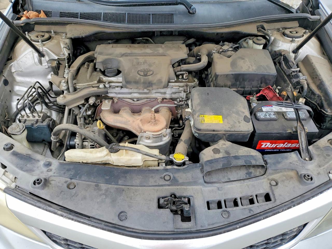 2013 TOYOTA CAMRY L photo 11