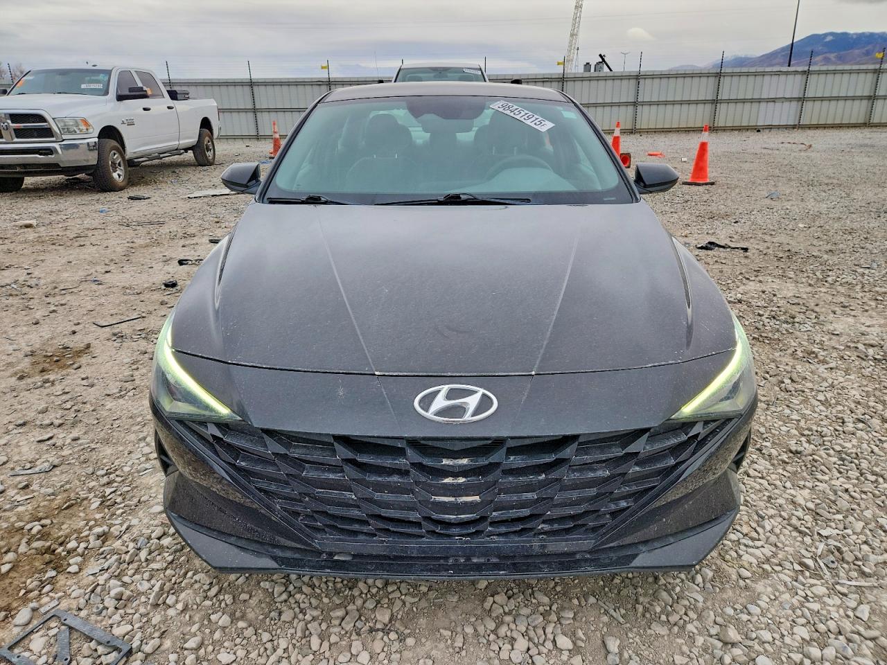 2022 HYUNDAI ELANTRA SEL photo 13