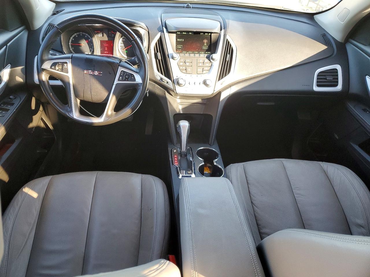2012 GMC TERRAIN SLE photo 8