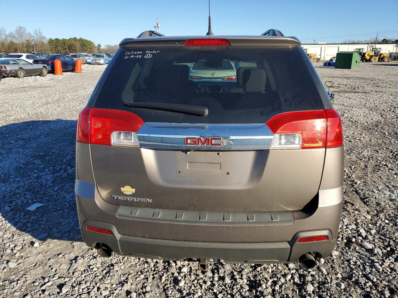 2012 GMC TERRAIN SLE photo 6