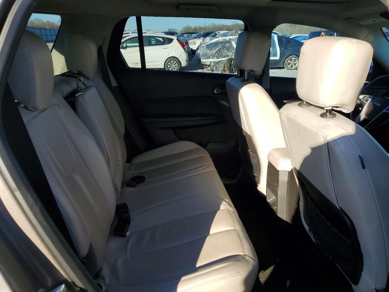 2012 GMC TERRAIN SLE photo 10